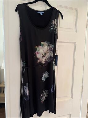 Simply Vera Vera Wang Black Sleeveless Floral Belted Dress